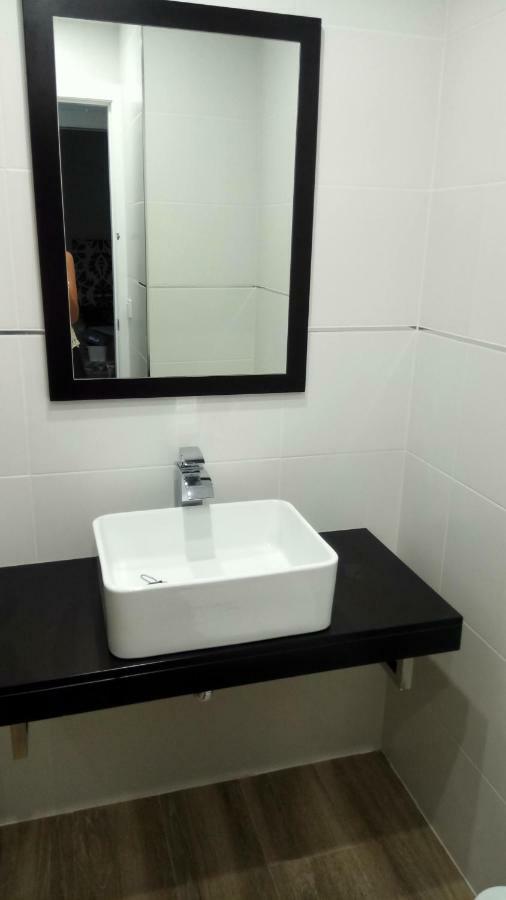 Luxury Viana Apartments Кордова Экстерьер фото